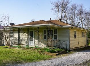 2907 Blackiston Mill Rd, Clarksville, IN 47129