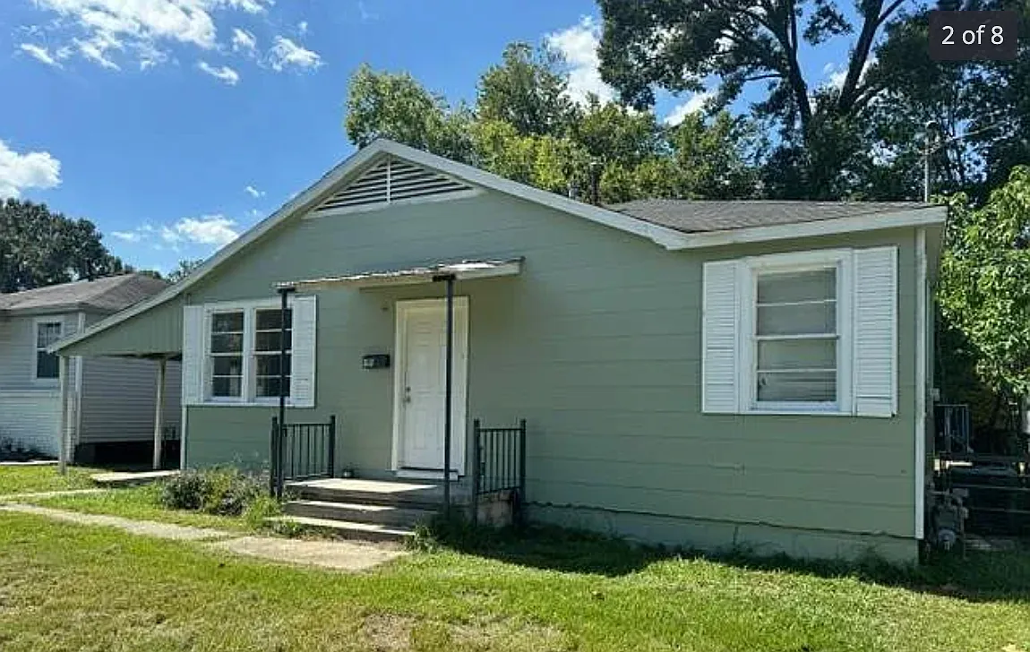 Building Photo - 3547 Mission Dr