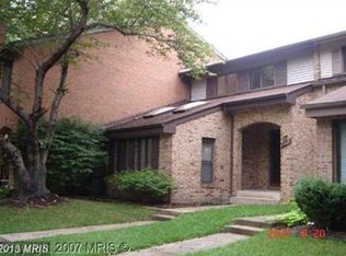 5907 Waters Edge Landing Ln, Burke, VA 22015