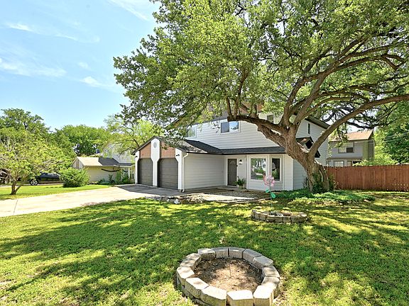 2nd image of 2105B Kirksey Dr