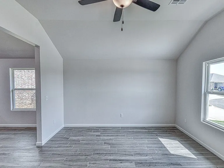 928 Varenna Ct — Photo 6