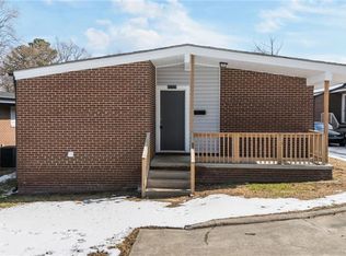 511 Saunders Pl #A & B, High Pt, NC 27260