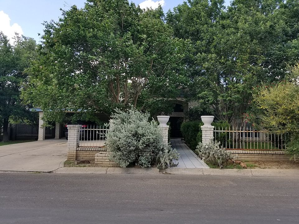 2nd image of 2907 Michigan Dr