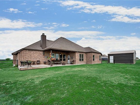 5th image of 2345 County Road 2710