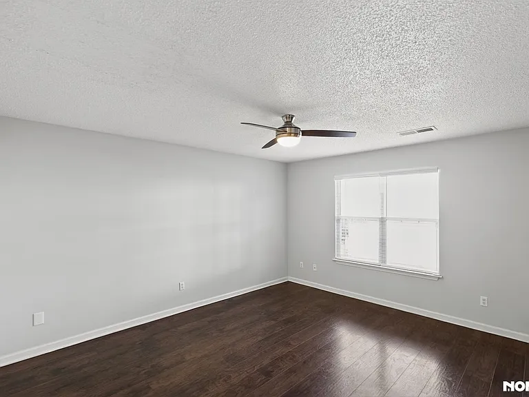38 Princeton Glen Ct — Photo 9