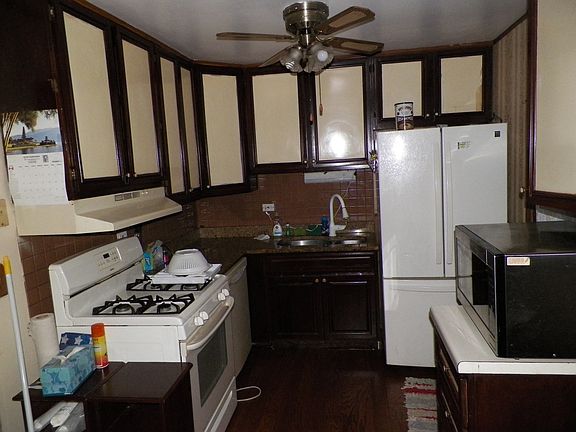 5th image of 629 Westwind Drive