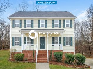 6500 Valleyoak Dr, Clemmons, NC 27012