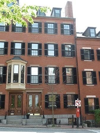 2nd image of 62 Pinckney St APT 1