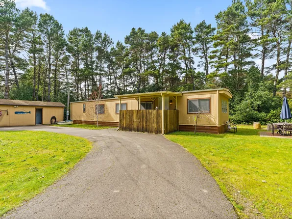 4835 Gloria Gayle Way, Florence, OR 97439