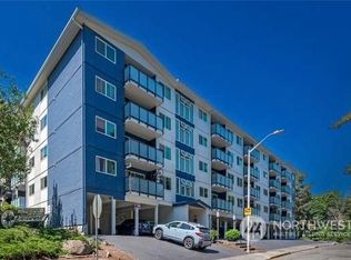 3711 26th Pl W APT 106, Seattle, WA 98199