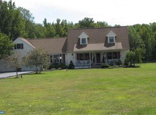 70 Island Rd, Monroeville, NJ 08343