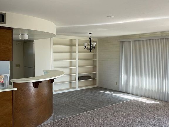 5th image of 2841 McCulloch Blvd N APT 4
