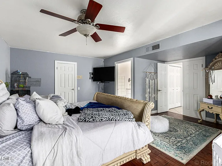 11051 N 44th Ct — Photo 14