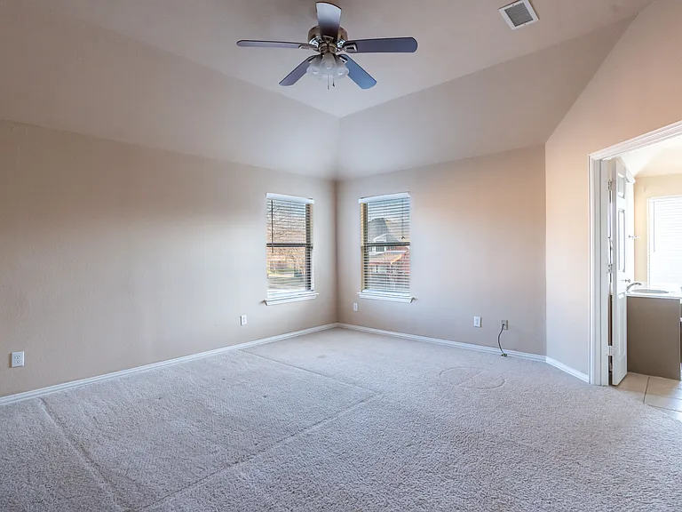 2505 Vista Oaks Dr — Photo 26