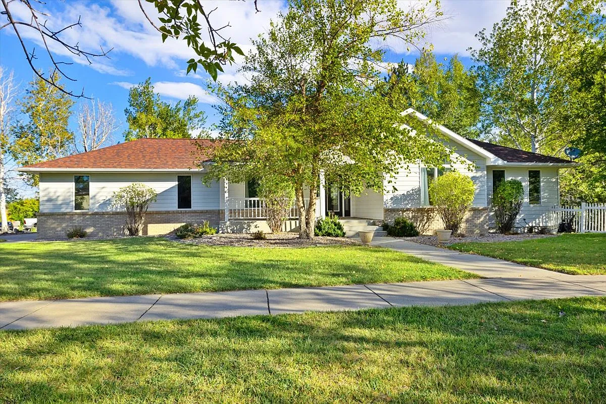 2743 Troon Cir — Photo 1
