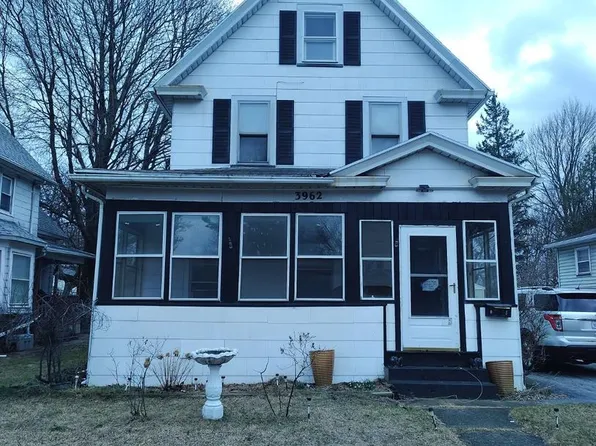 3962 Lake Ave, Rochester, NY 14612