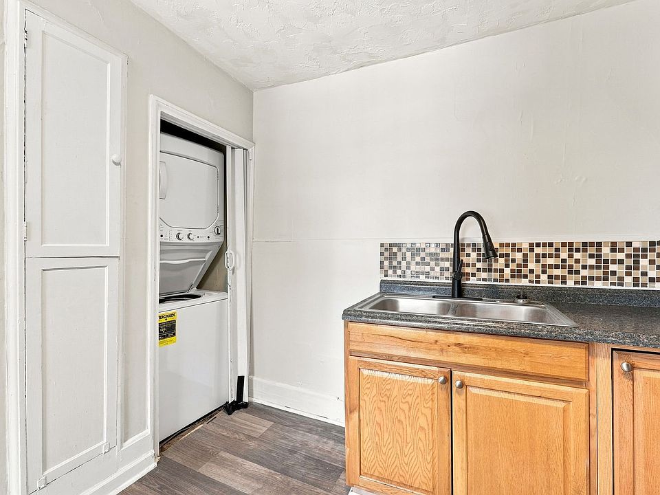 1st image of 650 Alleghany Ave #3