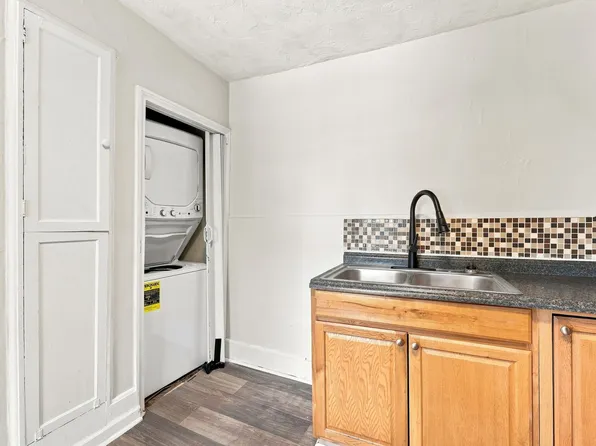 650 Alleghany Ave #3, Staunton, VA 24401