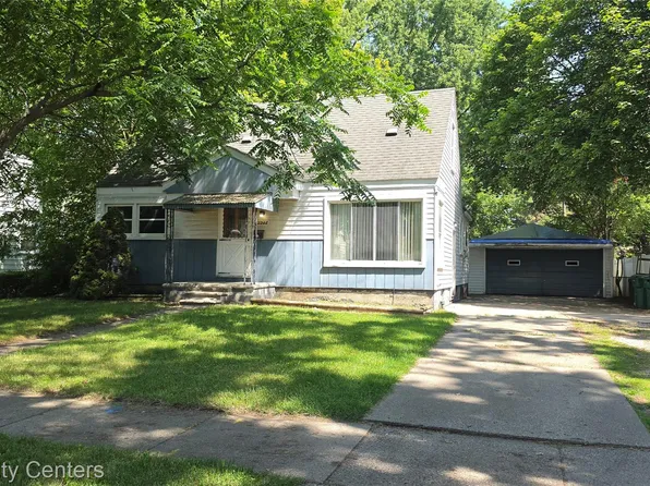 32246 Rosslyn Ave, Garden City, MI 48135