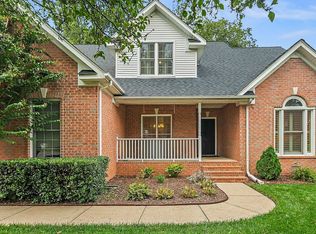 219 Savannah Rdg, Murfreesboro, TN 37127