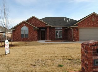 812 Candace Ln, Altus, OK 73521