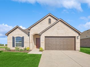 225 Comfort Dr, Godley, TX 76044
