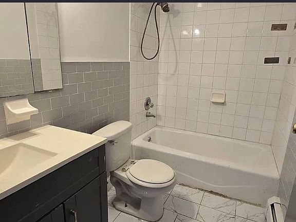 2nd image of 1279 E 72nd St Floor 2