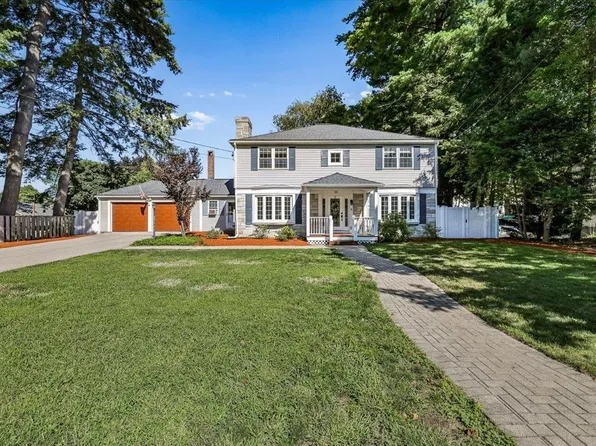 33 Raymond Street, Nashua, NH 03064