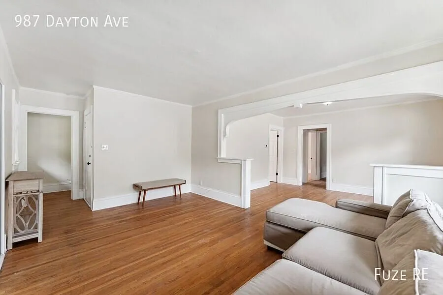Beautifully Updated 3-Bedroom in St. Paul Available Now! — Photo 3