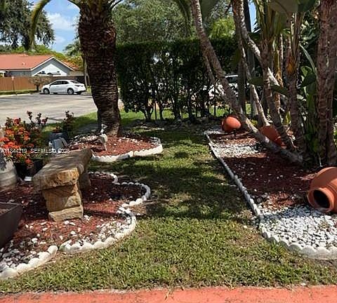 2nd image of 8453 NW 189th Street Rd