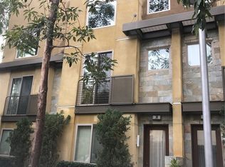 10 Soho, Irvine, CA 92612