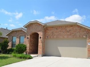 825 Blackhorse Trl, Justin, TX 76247