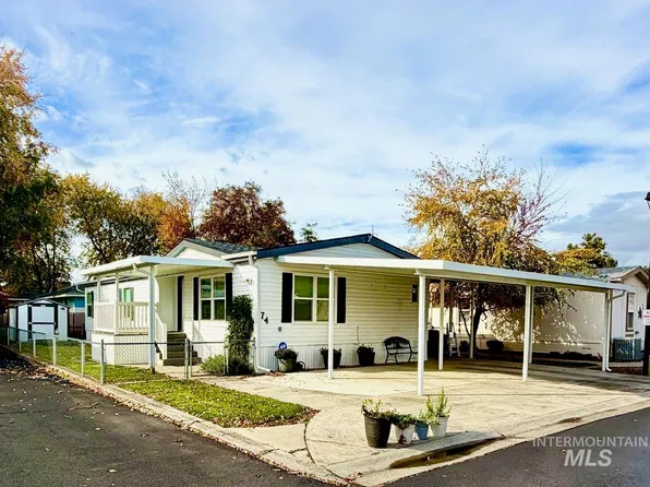 2115 6th Ave Trailer 74, Clarkston, WA 99403