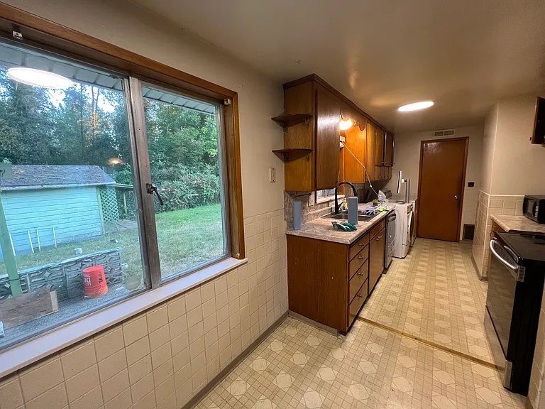 12535 SE 172nd St — Photo 3
