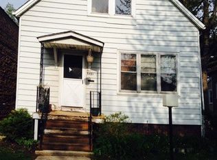 8851 S Aberdeen St, Chicago, IL