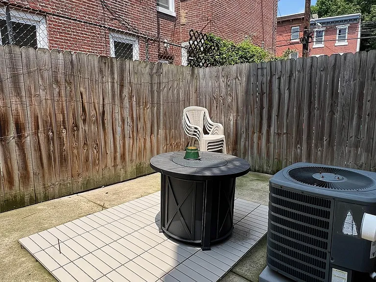 1234 N 5th St #1 — Photo 8