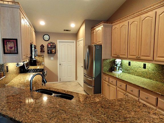 5th image of 13112 Clipper Dr