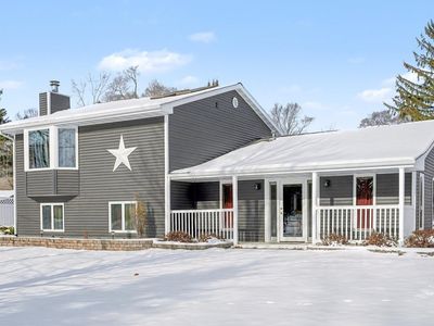 421 E Hillcrest St, Alma, MI, 48801