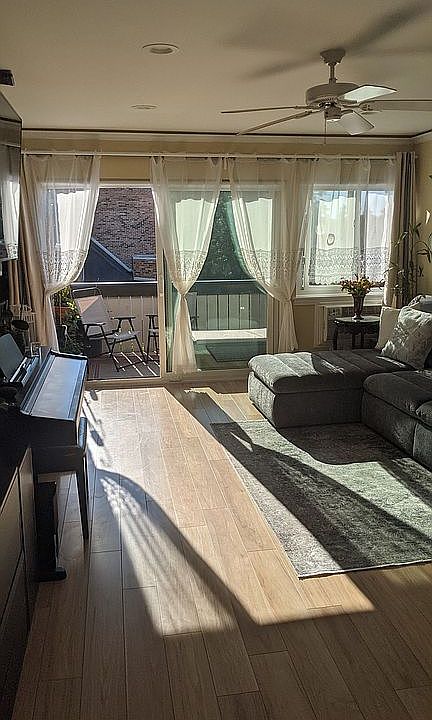 1st image of 1810 Hemlock Pl APT 301