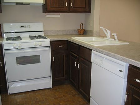 KITCHEN WITH UPDATED COUNTERTOPS & APPLIANCES