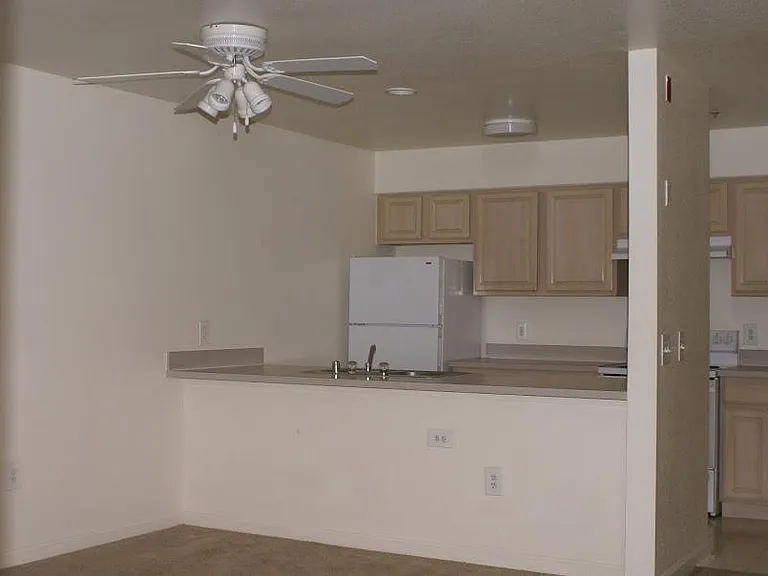 14238 E Grand Dr — Photo 2