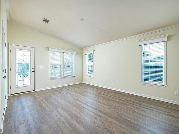 2nd image of 4604 Lake Crystal Blvd #Lkemly