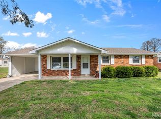 1106 Perkins St, Scott City, MO 63780