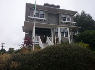 700 N 74th St, Seattle, WA 98103