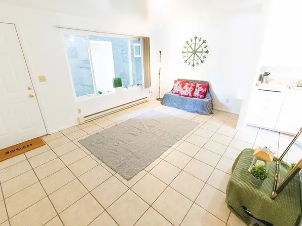 1st Ave Townhouses, 619 1st Ave S APT 6, Kent, WA 98032