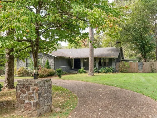 2400 Pinewood Dr, Heber Springs, AR 72543