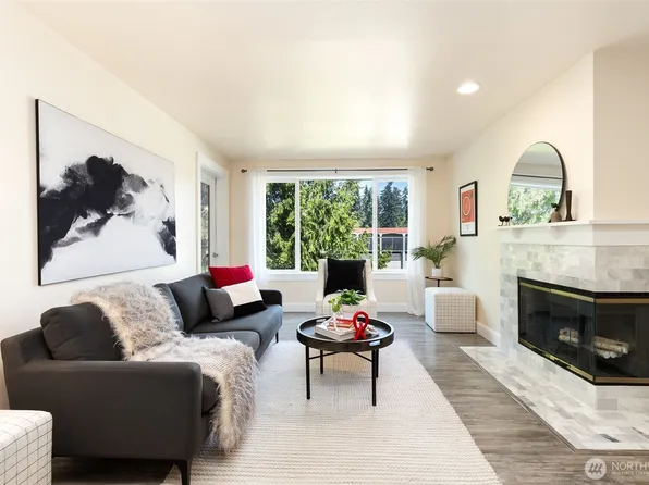 300 N 130th Street #7207, Seattle, WA 98133