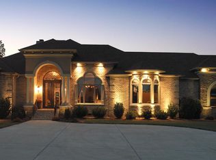 1587 Anderson Rd, Hendersonville, TN 37075