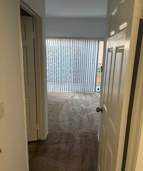 450 N Van Ness Ave #105 — Photo 5