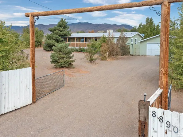 8890 Iroquois Trl, Stagecoach, NV 89429